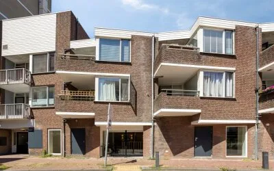 Appartement te koop: Meerstraat 12, Meerplein Beverwijk