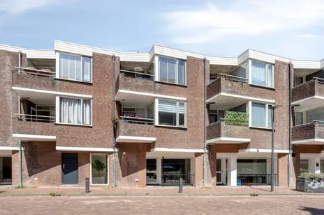 Appartement te koop: Meerstraat 12A, Meerplein Beverwijk