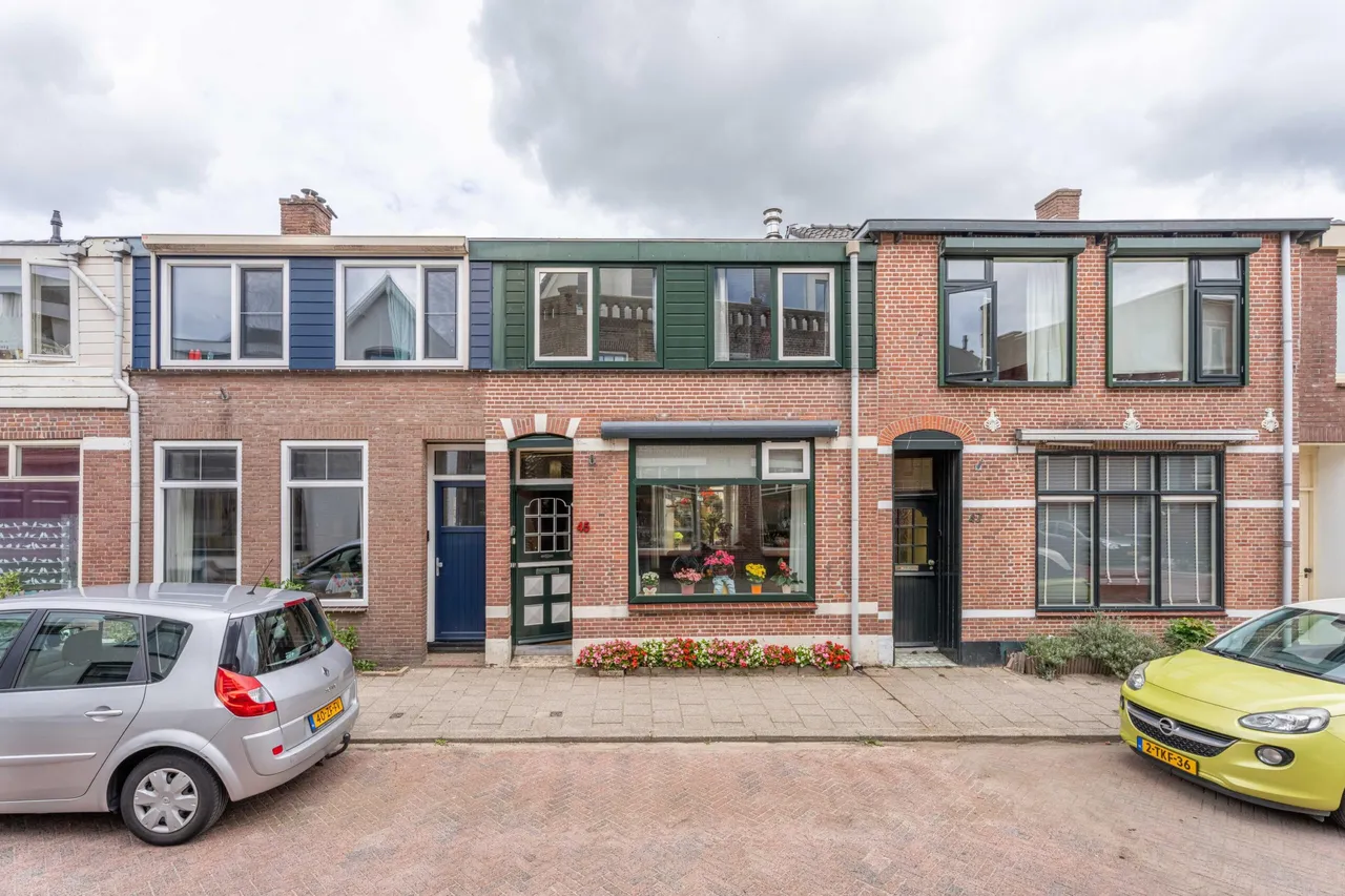 Tussenwoning te koop: Meerstraat 45, Hillegom