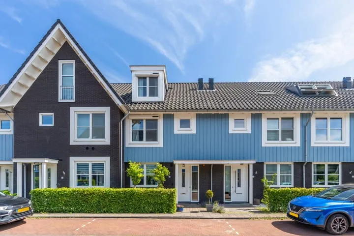 Tussenwoning te koop: Meertrosstraat 8, Centrum Aalsmeer