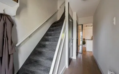 Tussenwoning te koop: Meerveldlaan 10, Hoevelaken