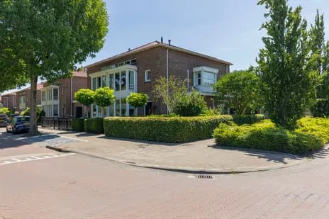 Hoekwoning te koop: Meerwedesingel 69, Meerwede Zuidoost Barendrecht