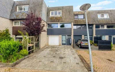 Tussenwoning te koop: Meester J. Henderikxstraat 56, Julianadorp-West Julianadorp