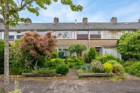 Terraced house for sale: Meester Philipslaan 23, Huis te Lande Rijswijk (Zh)