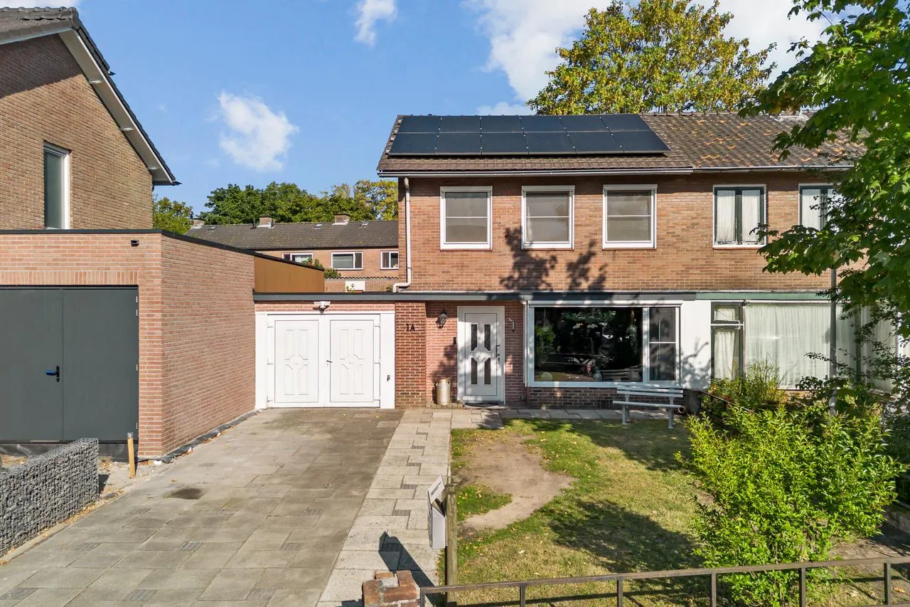 Hoekwoning te koop: Meester van Rennesweg 1A, Renkum