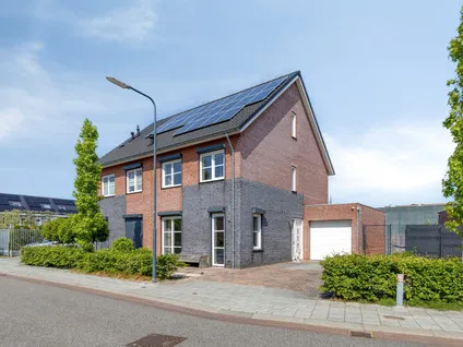 Semi-detached for sale: Meestoof 13, Colijnsplaat Colijnsplaat
