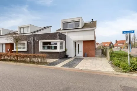 Semi-detached for sale: Meestoof 2, Colijnsplaat Colijnsplaat