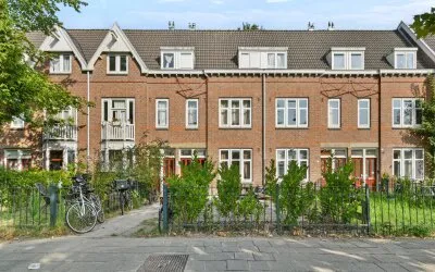 Studio te koop: Meeuwenlaan 169B, Vogelbuurt-Zuid Amsterdam