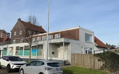 Twee-onder-één-kap te huur: Meeuwenlaan 28, Kluis Geleen