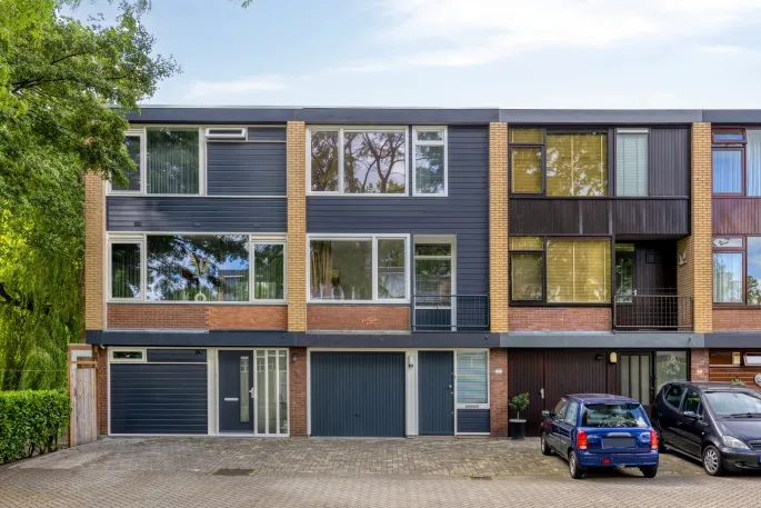 Tussenwoning te koop: Meeuwensingel 3, Kethel-dorp Schiedam