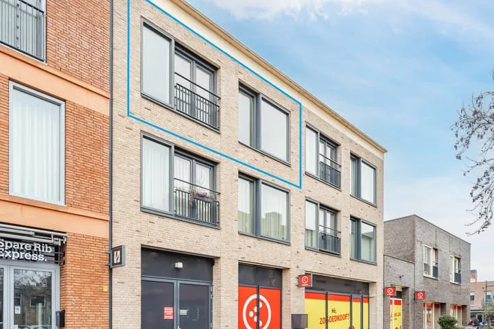 Apartment for sale: Meeuwenstraat 29, Hoofddorp Floriande Oost Hoofddorp