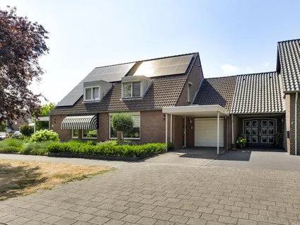 Tussenwoning te koop: Meeuwenstraat 39, Ospel Ospel