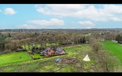 Vrijstaande woning te koop: Meeuwenveenseweg 11, Voorthuizen