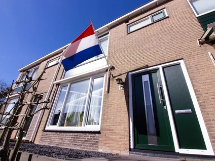 Tussenwoning te koop: Meidoornlaan 12, Hooge Sluis Grootebroek