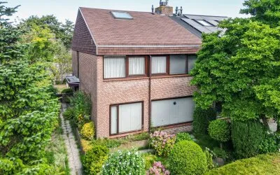 Twee-onder-één-kap te koop: Meidoornlaan 12, Frederiksoord-Zuid Rijnsburg