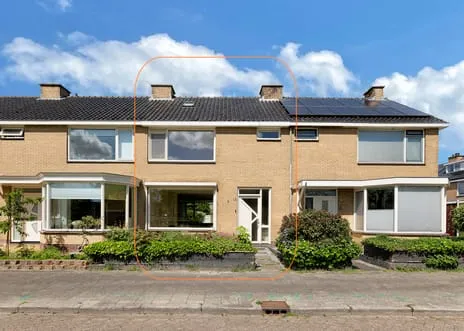Tussenwoning te koop: Meidoornlaan 13, Recreatiebuurt Heerhugowaard