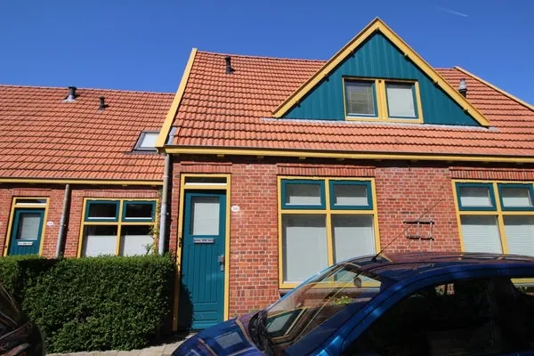 Tussenwoning te huur: Meidoornpad 26, Bloemenbuurt Groningen