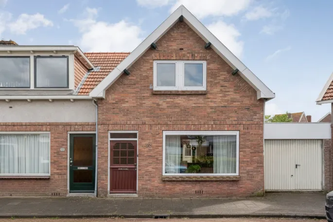 Tussenwoning te koop: Meidoornplein 20, Pierik Zwolle