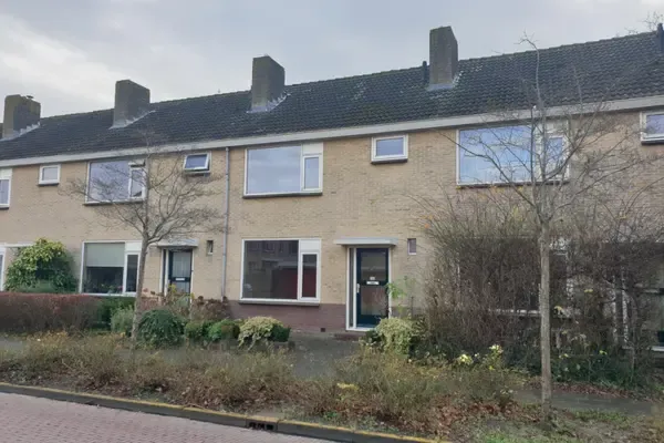 Tussenwoning te koop: Meidoornstraat 10, Oude Gouw Enkhuizen