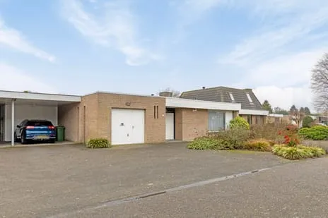 Hoekwoning te koop: Meidoornstraat 11, Nederweert Nederweert