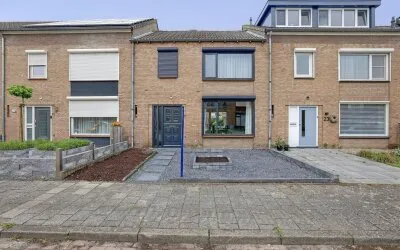 Tussenwoning te koop: Meidoornstraat 21, Braken-West Drunen