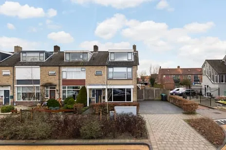 Tussenwoning te koop: Meidoornstraat 32, Wezep-Centrum Wezep
