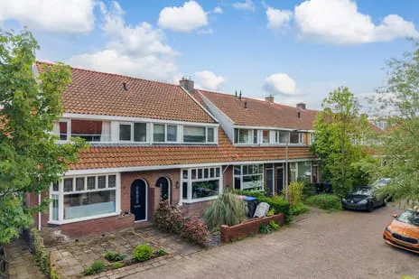 Vrijstaande woning te koop: Meidoornstraat 48, Bloemenbuurt Leeuwarden
