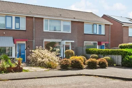 Tussenwoning te koop: Meidoornstraat 63, Oudeland 'S-Gravenzande