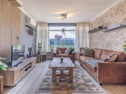 Hoekwoning te koop: Meidoornstraat 7, Sint-Maartensdijk Sint-Maartensdijk