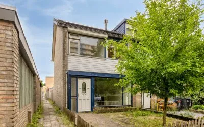 Corner house for sale: Meierijlaan 102, Woenselse Heide Eindhoven