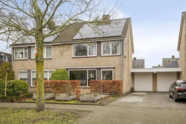 Tussenwoning te koop: Meierijlaan 18, De Gentiaan Son En Breugel