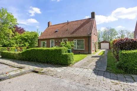 Twee-onder-één-kap te koop: Meijmaweg 18, Rasquert Rasquert