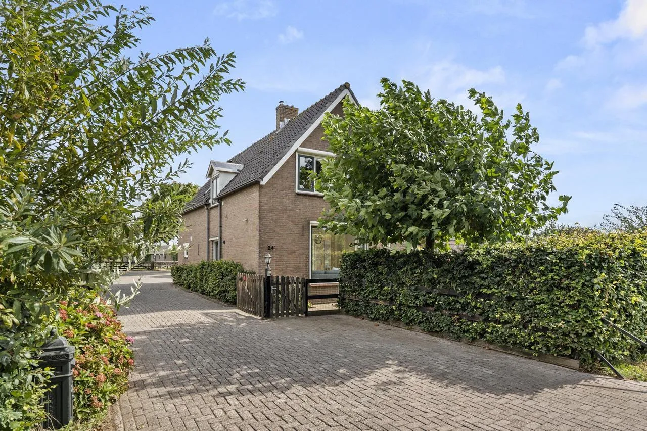 Vrijstaande woning te koop: Meikade 24B, Ede