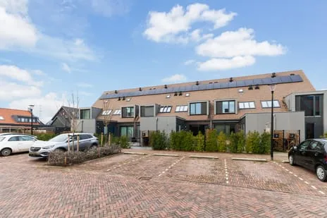 Tussenwoning te koop: Meikers 5, Blauwe Zoom Hardinxveld-Giessendam