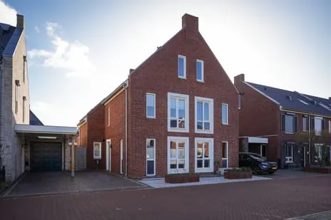 Twee-onder-één-kap te koop: Meikersstraat 42, Verspreide huizen Kerkdriel, Berm en Hoorzik Kerkdriel