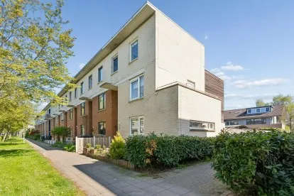 Hoekwoning te koop: Meindert Hobbemastraat 36, Tussen de Vaarten N.- West Almere