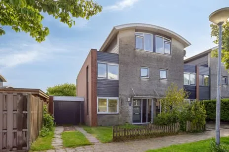 Hoekwoning te koop: Meindertsloot 1, Kadijken Enkhuizen