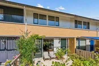 Tussenwoning te koop: Meistraat 46, Seizoenenbuurt Oost Almere
