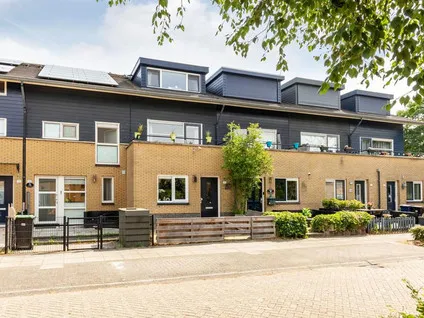 Tussenwoning te koop: Meistraat 8, Seizoenenbuurt Oost Almere
