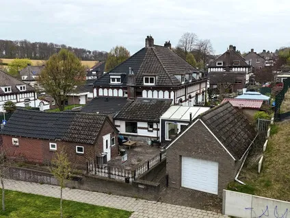 Tussenwoning te koop: Melchersstraat 9, Leenhof Landgraaf