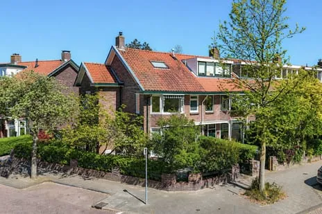 Hoekwoning te koop: Melchior Treublaan 44, Professorenwijk-West Leiden