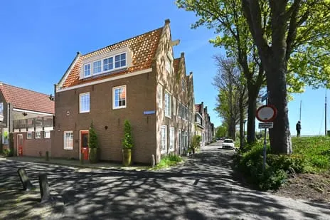 Hoekwoning te koop: Melknapsteeg 2, Binnenstad - Buurt 10 01 Hoorn