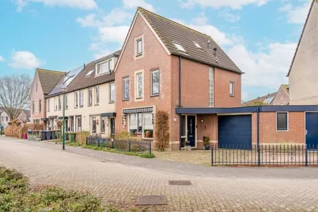 Tussenwoning te koop: Melkpad 57, Eemnes
