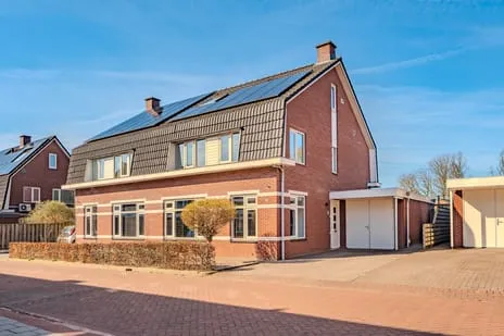 Twee-onder-één-kap te koop: Melkweg 17, Winschoten-Centrum Winschoten