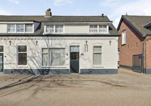 Twee-onder-één-kap te koop: Melkweg 46, Eindhoven