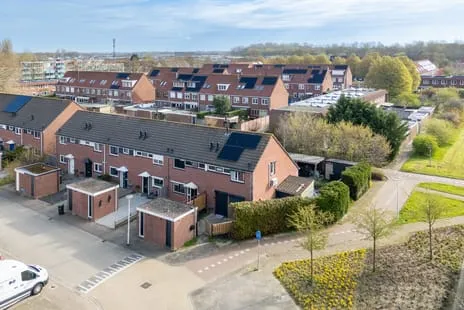 Tussenwoning te koop: Melkweg 75, Hellevoetsluis