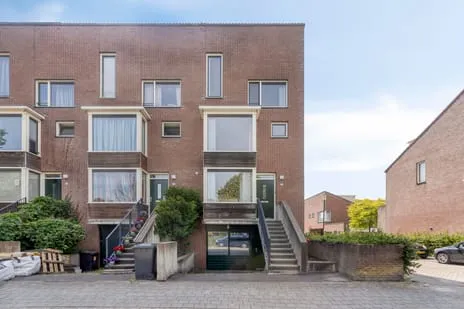 Hoekwoning te koop: Mellum 56, Het Eiland Zaandam