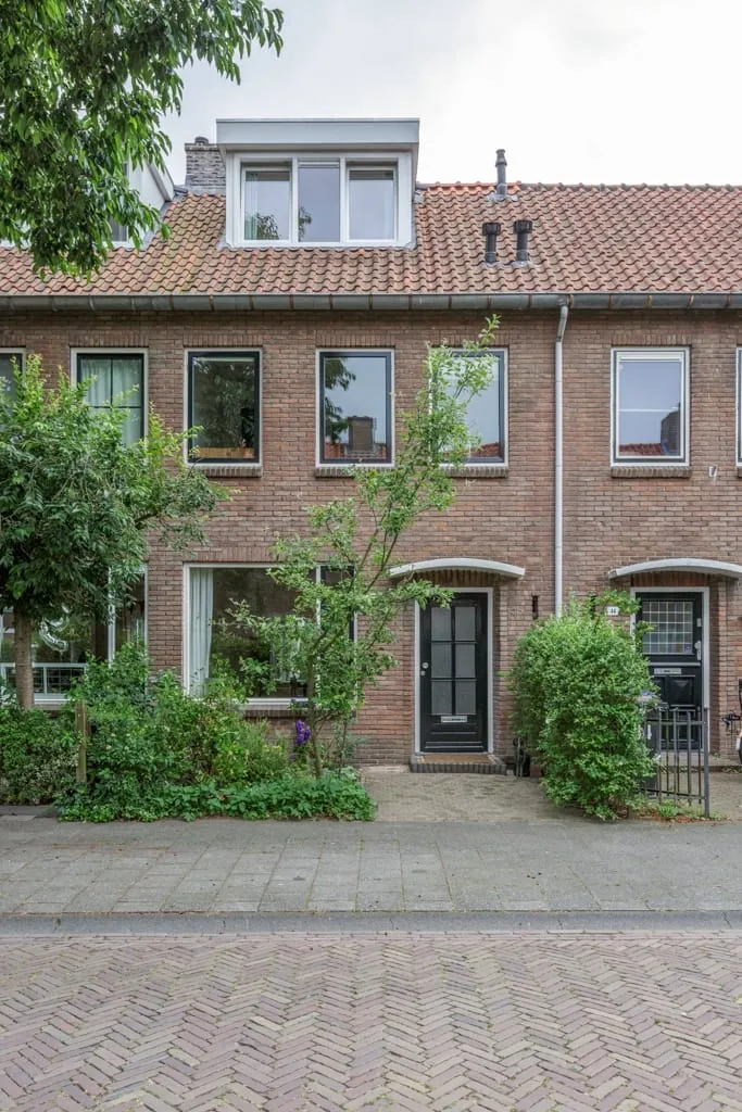 Terraced house for sale: Meloenstraat 42, Ondiep Utrecht