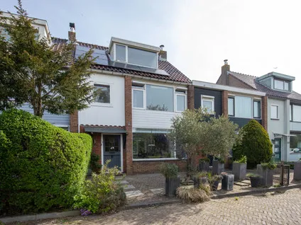 Tussenwoning te koop: Mendelstraat 70, Aalsmeer