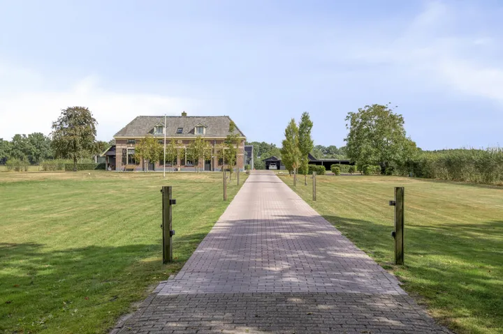 Appartement te koop: Mengersdijk 8A, Verspreide huizen Noordijk Neede